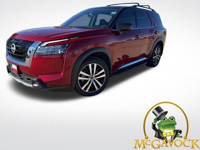 Certified 2024 Nissan Pathfinder Platinum w/ Lighting Package (N93)