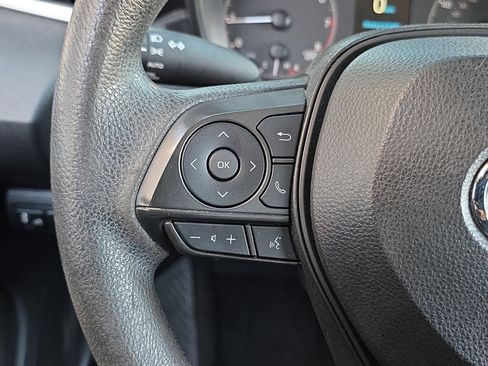 Used 2023 Toyota Corolla LE image 15