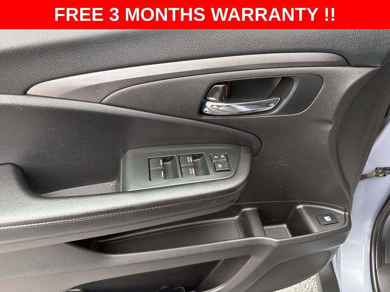 Used 2022 Honda Pilot Sport image 12
