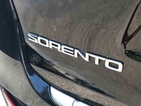 Used 2017 Kia Sorento SX FWD image 7