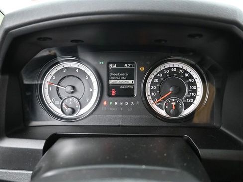 Used 2020 RAM 1500 Classic SLT image 17