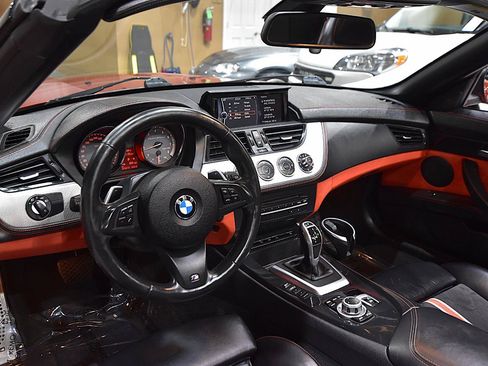 Used 2015 BMW Z4 sDrive35is RWD image 21