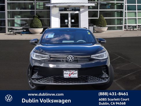 Used 2023 Volkswagen ID.4 Pro S image 2