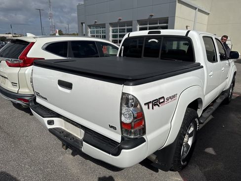 Used 2014 Toyota Tacoma 4x4 Double Cab w/ TRD Sport Package image 10