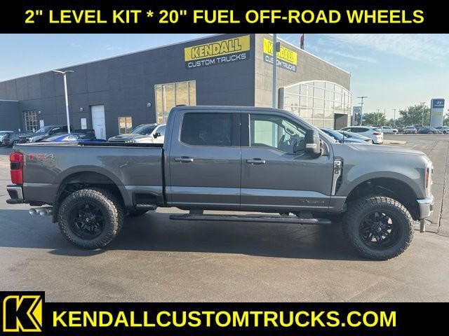 Used 2025 Ford F350 Lariat w/ FX4 Off-Road Package AWD/4WD image 1