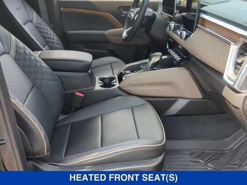 Used 2025 GMC Canyon Denali AWD/4WD image 22