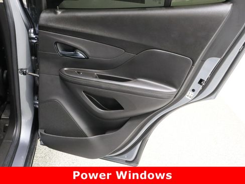 Used 2019 Buick Encore Sport Touring image 31