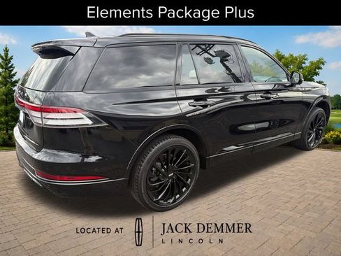 Used 2024 Lincoln Aviator Reserve w/ Jet Package AWD/4WD image 7
