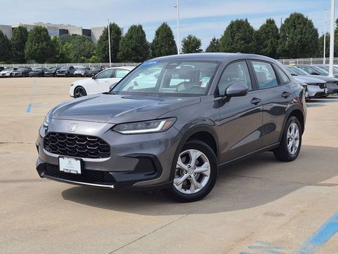 Used 2024 Honda HR-V LX image 2