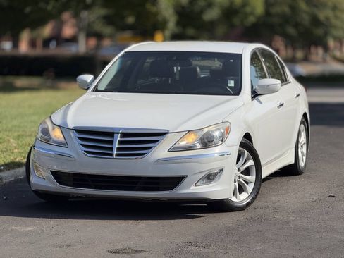 Used 2013 Hyundai Genesis 3.8 RWD image 1