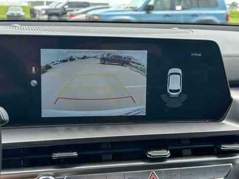 Used 2024 Kia Telluride S w/ S Sunroof Package FWD image 33