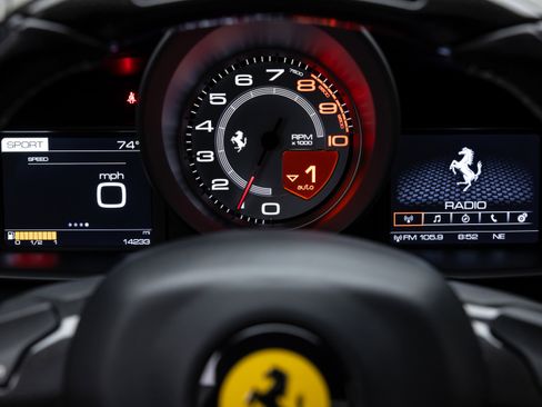 Certified 2018 Ferrari 488 GTB RWD image 52