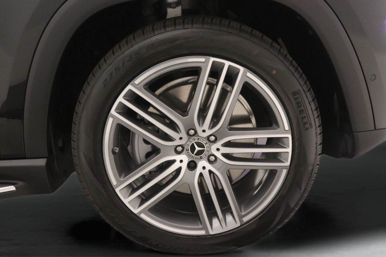 New 2026 Mercedes-Benz GLS 450 4MATIC image 10