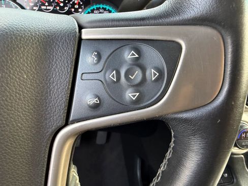 Used 2020 GMC Yukon XL Denali image 27