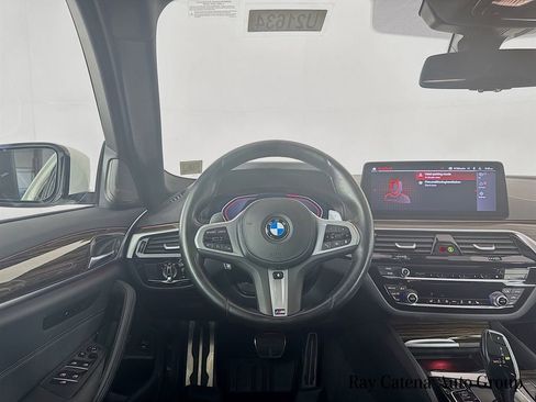 Used 2023 BMW 530i xDrive w/ M Sport Package image 24