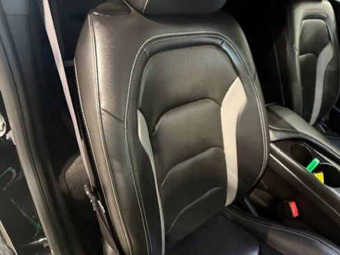 Used 2016 Chevrolet Camaro LT RWD image 10