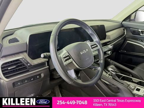 Used 2024 Kia Telluride EX FWD image 10