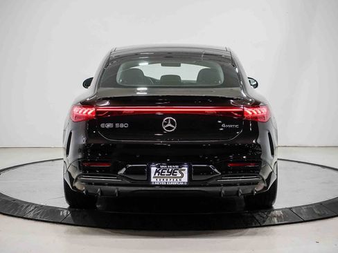 Used 2023 Mercedes-Benz EQS 580 4MATIC Sedan image 3