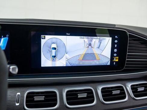 Used 2022 Mercedes-Benz GLE 53 AMG GLE 53 AMG image 32