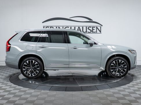 New 2026 Volvo XC90 B6 Plus w/ Protection Package Premier image 4