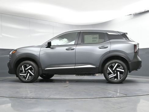 Used 2026 Nissan Kicks SV FWD image 27