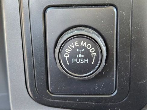 Certified 2021 Ford F150 XLT w/ Equipment Group 302A High image 27