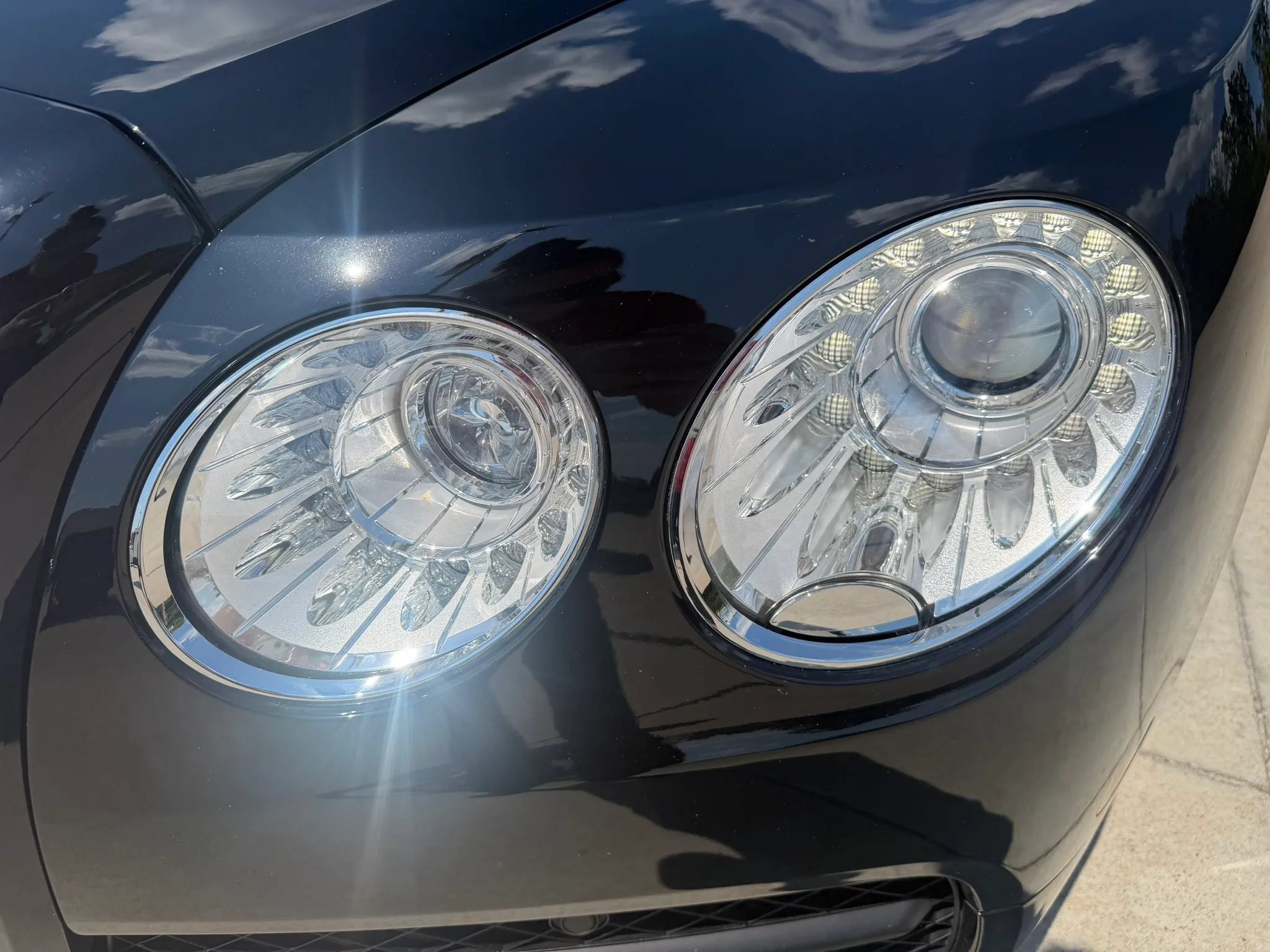 Used 2015 Bentley Flying Spur V8 AWD/4WD image 68