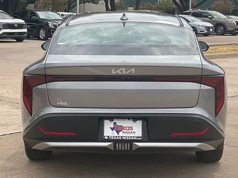 Used 2025 Kia K4 FWD image 5