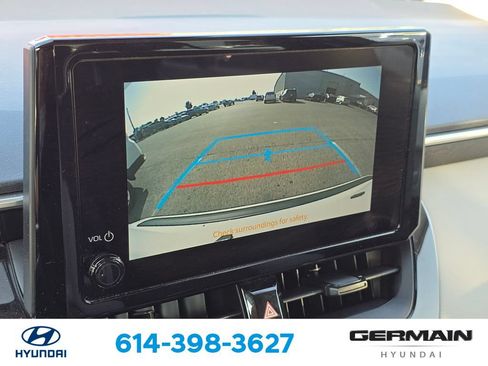 Used 2023 Toyota Corolla LE FWD image 30