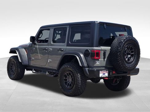 Used 2021 Jeep Wrangler Unlimited Rubicon w/ Xtreme Recon 35" Tire Package AWD/4WD image 10