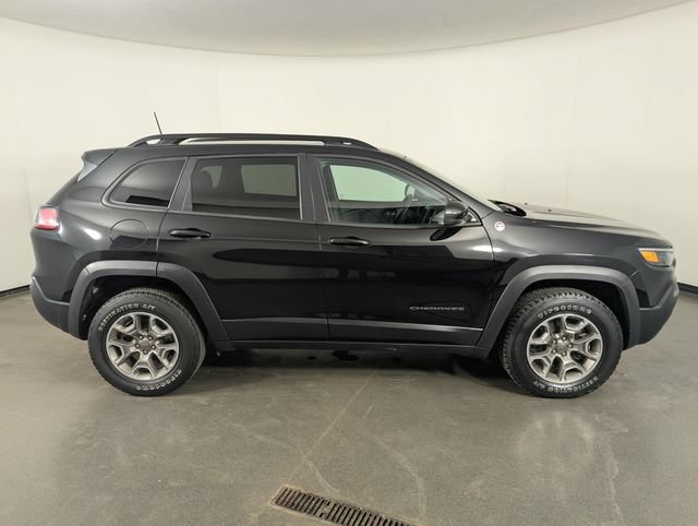 Used 2022 Jeep Cherokee Trailhawk AWD/4WD image 8