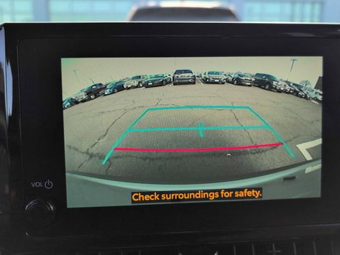 Used 2024 Toyota Corolla Cross LE image 29