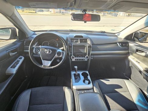 Used 2013 Toyota Camry SE image 13