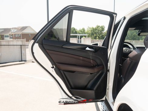 Used 2015 Mercedes-Benz ML 350 2WD w/ Premium 1 Package image 43