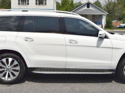 Used 2019 Mercedes-Benz GLS 450 4MATIC image 15