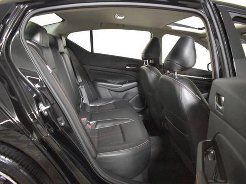 Certified 2024 Nissan Altima 2.5 SR w/ SR Premium Package AWD/4WD image 35