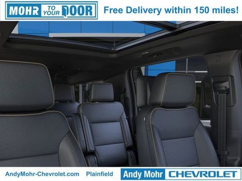 New 2026 Chevrolet Suburban Premier image 24