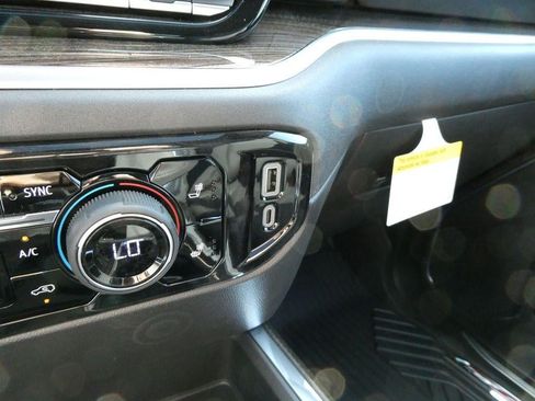 New 2026 Chevrolet Silverado 1500 LT Trail Boss w/ Convenience Package II AWD/4WD image 23