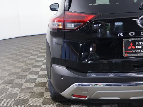 Used 2021 Nissan Rogue Platinum AWD/4WD image 18
