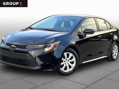 Used 2025 Toyota Corolla LE
