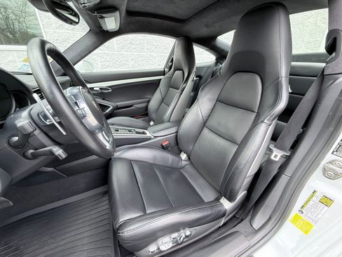 Used 2013 Porsche 911 Carrera 4S image 15