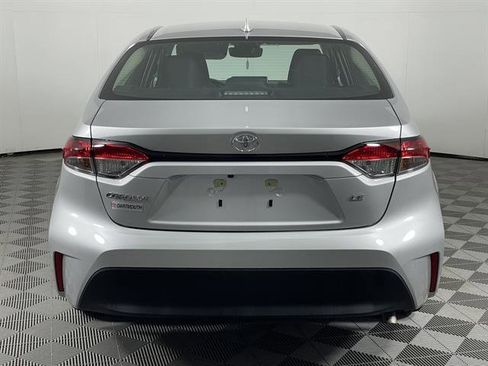 Certified 2025 Toyota Corolla LE image 6