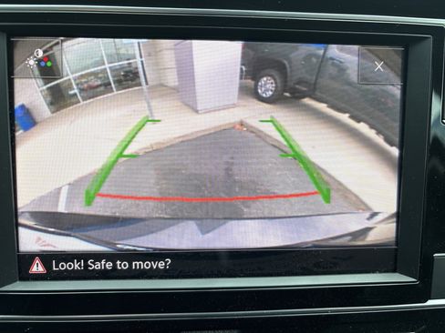 Used 2018 Volkswagen Atlas S image 21