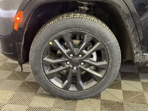 New 2026 Jeep Grand Cherokee Limited image 6