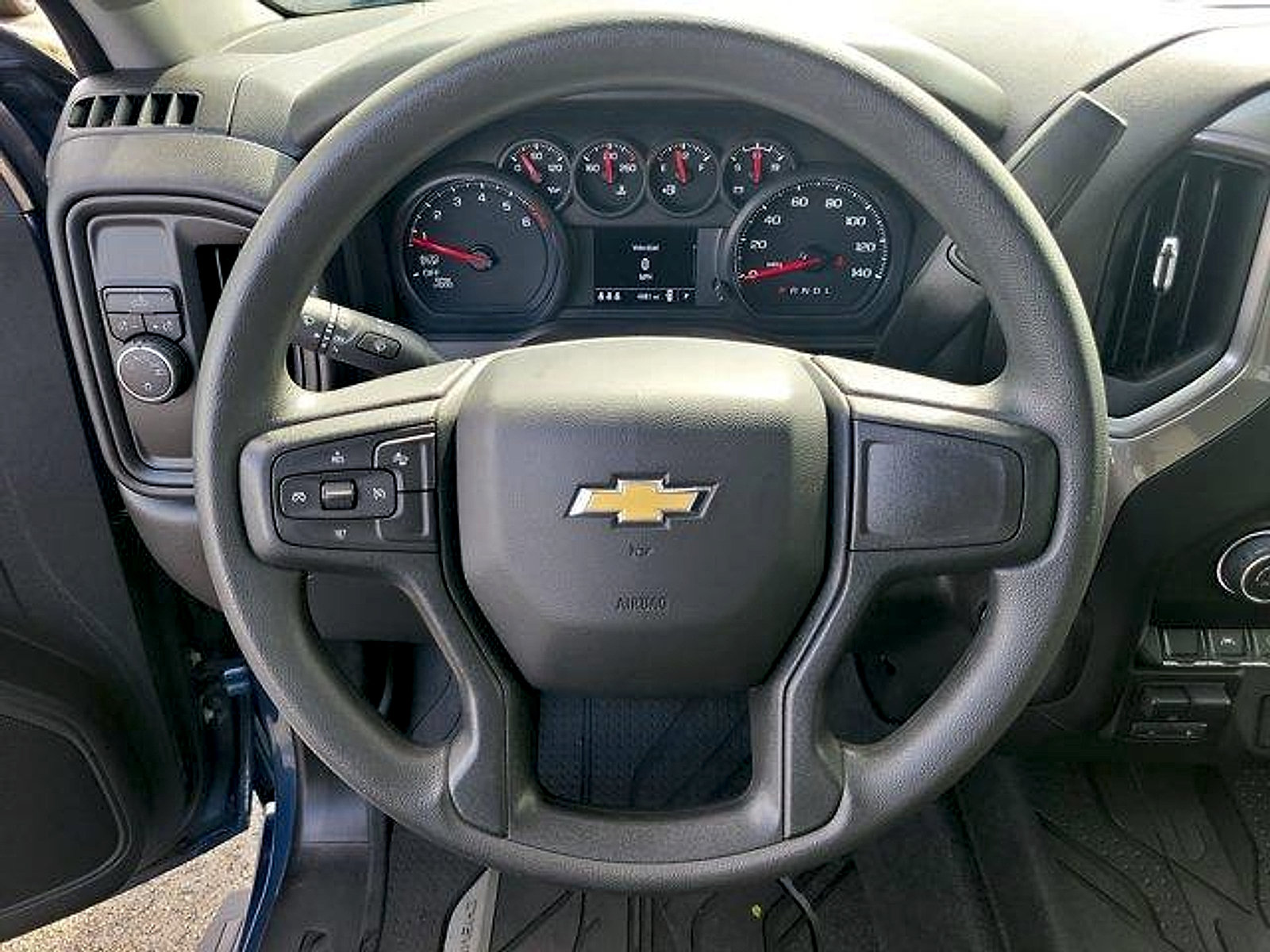 Used 2024 Chevrolet Silverado 1500 Custom RWD image 27
