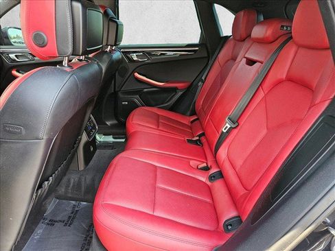 Used 2019 Porsche Macan S AWD/4WD image 24