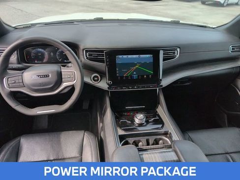 Used 2024 Jeep Wagoneer Series III image 26