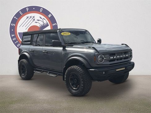 Certified 2022 Ford Bronco Big Bend image 2