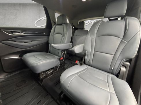 Used 2020 Buick Enclave Essence w/ Sound and Sites Package image 16