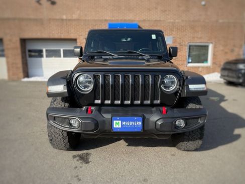 Used 2022 Jeep Wrangler Unlimited Rubicon w/ LED Lighting Group AWD/4WD image 2